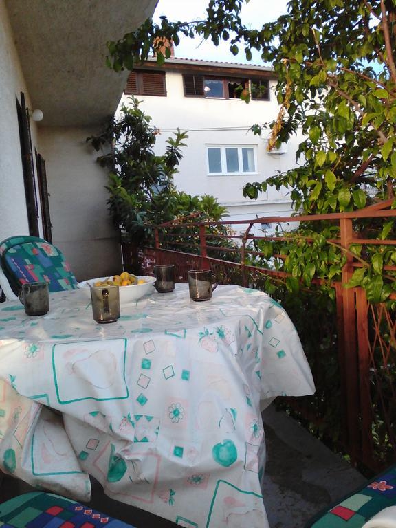 Green Quiet Apartments Vodice Bagian luar foto