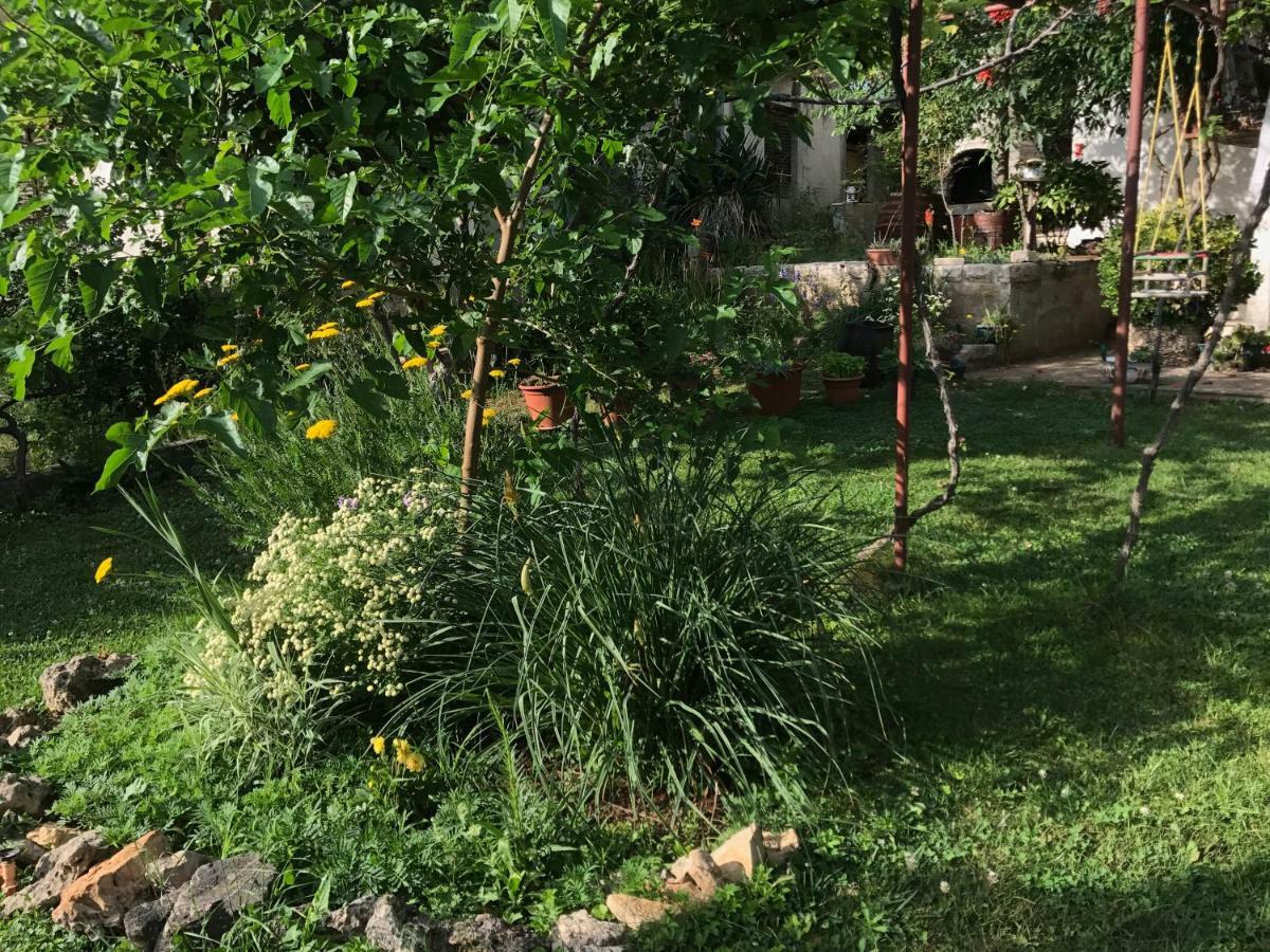 Green Quiet Apartments Vodice Bagian luar foto