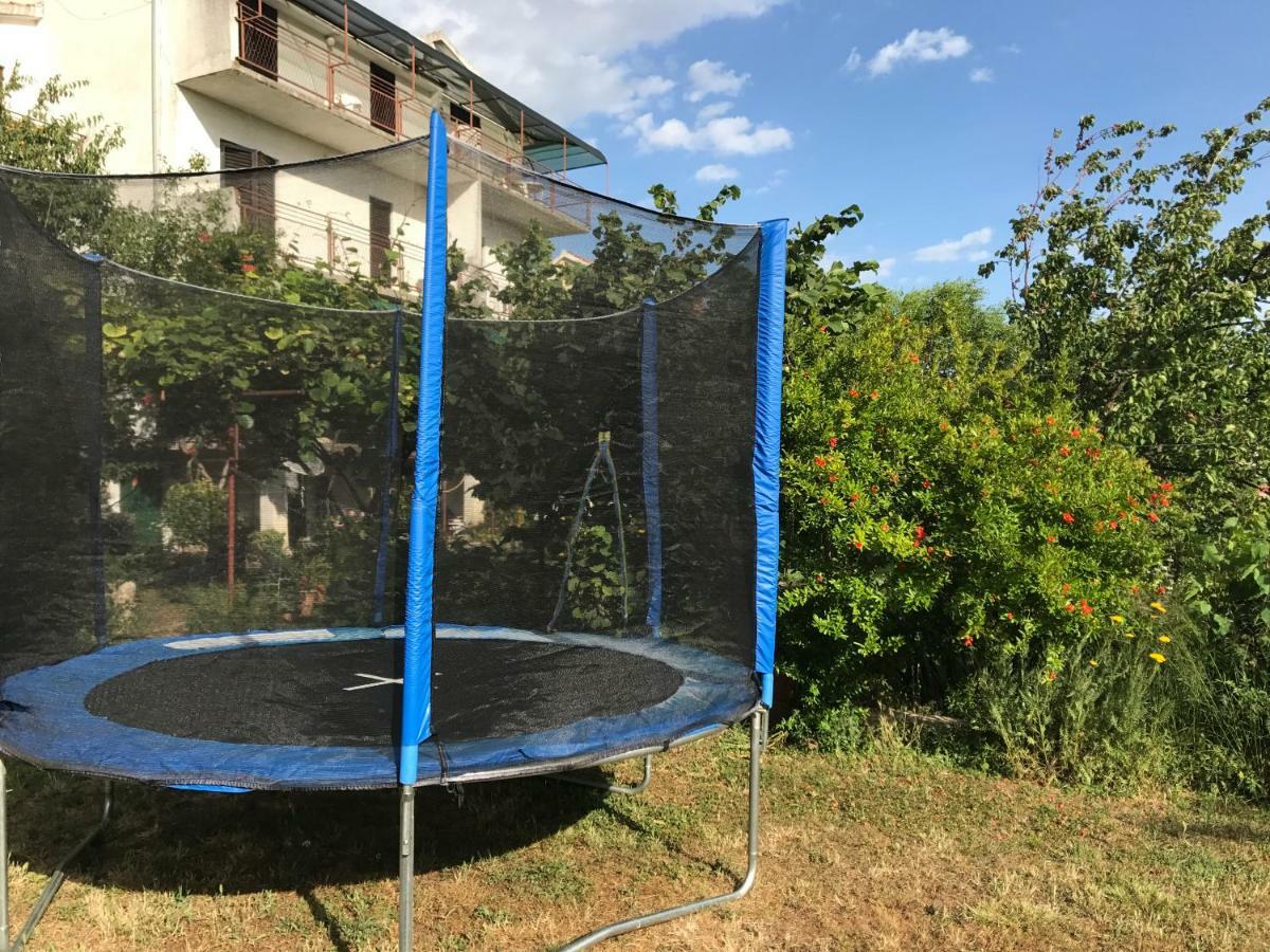 Green Quiet Apartments Vodice Bagian luar foto